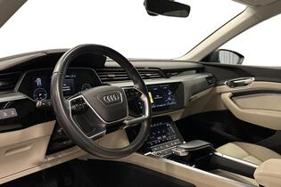 Audi Q8 e-tron vaihtoauto