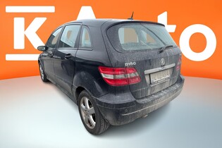 Mercedes-Benz B vaihtoauto