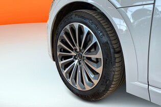 Audi Q8 e-tron vaihtoauto