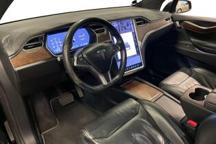 Tesla Model X vaihtoauto
