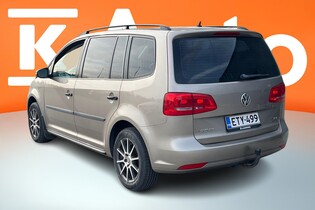 Volkswagen Touran vaihtoauto