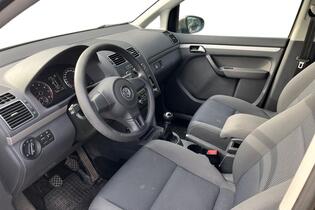 Volkswagen Touran vaihtoauto