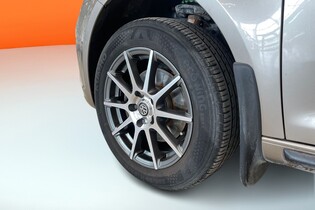 Volkswagen Touran vaihtoauto