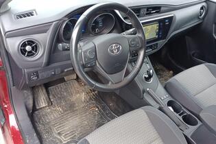 Toyota Auris vaihtoauto