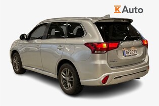 Mitsubishi Outlander PHEV vaihtoauto
