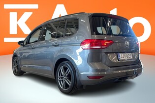 Volkswagen Touran vaihtoauto
