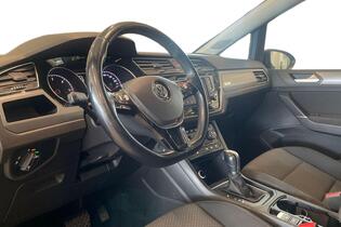 Volkswagen Touran vaihtoauto