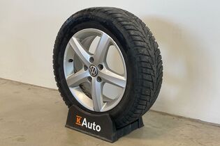 Volkswagen Touran vaihtoauto