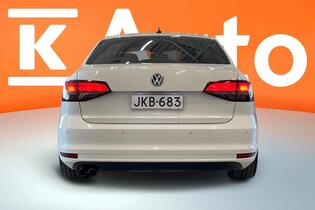 Volkswagen Jetta vaihtoauto