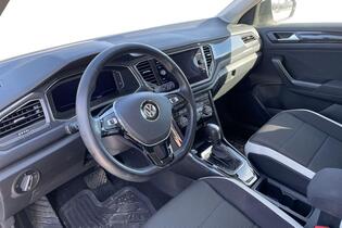 Volkswagen T-Roc vaihtoauto