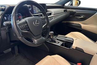 Lexus ES vaihtoauto