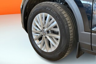 Volkswagen T-Roc vaihtoauto