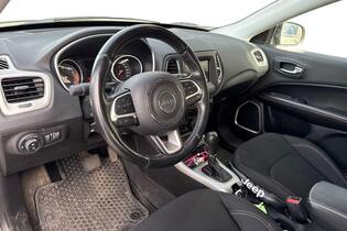 Jeep Compass vaihtoauto