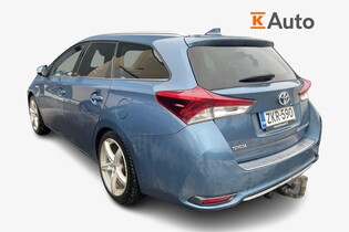 Toyota Auris vaihtoauto