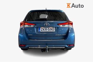 Toyota Auris vaihtoauto