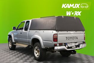 Toyota Hilux vaihtoauto