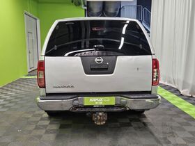 Nissan Navara vaihtoauto