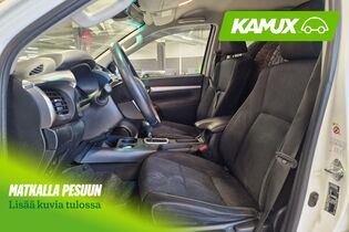 Toyota Hilux vaihtoauto