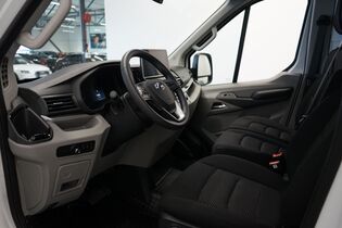 Maxus e-Deliver 9 vaihtoauto