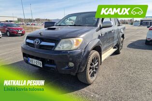 Toyota Hilux vaihtoauto