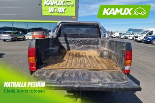 Toyota Hilux vaihtoauto