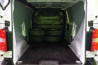 Opel Vivaro vaihtoauto