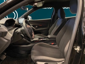 Peugeot e-2008 vaihtoauto