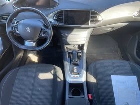 Peugeot 308 vaihtoauto