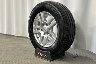 Toyota Land Cruiser vaihtoauto