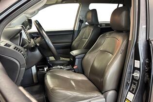 Toyota Land Cruiser vaihtoauto