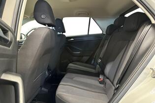 Volkswagen T-Roc vaihtoauto