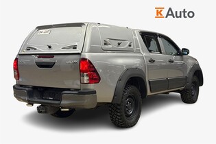 Toyota Hilux vaihtoauto