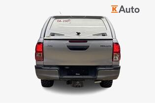 Toyota Hilux vaihtoauto