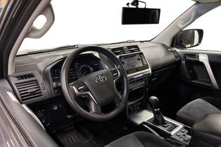 Toyota Land Cruiser vaihtoauto