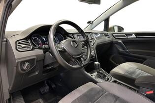 Volkswagen Golf Sportsvan vaihtoauto