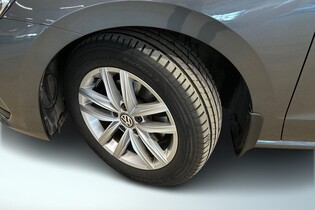 Volkswagen Golf Sportsvan vaihtoauto