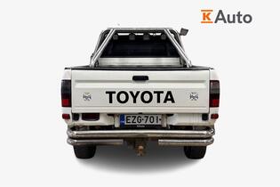 Toyota Hilux vaihtoauto