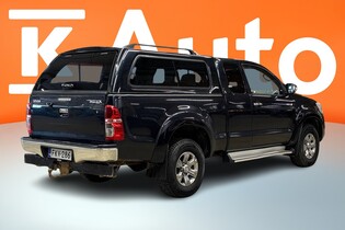 Toyota Hilux vaihtoauto
