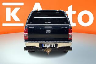 Toyota Hilux vaihtoauto