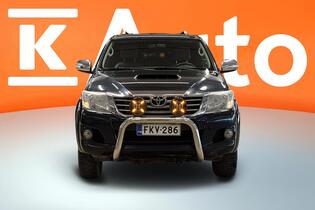 Toyota Hilux vaihtoauto