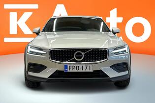 Volvo V60 Cross Country vaihtoauto