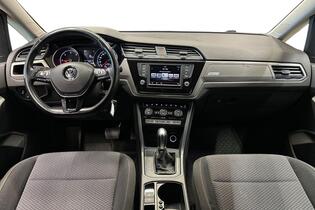 Volkswagen Touran vaihtoauto