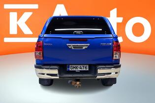 Toyota Hilux vaihtoauto