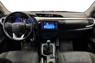 Toyota Hilux vaihtoauto