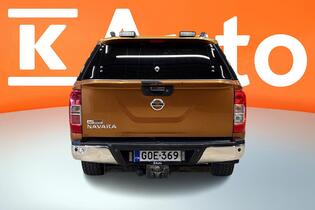 Nissan Navara vaihtoauto