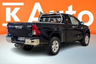 Toyota Hilux vaihtoauto