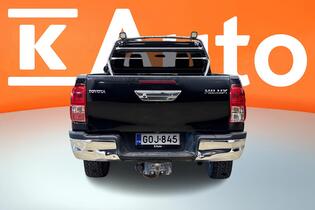 Toyota Hilux vaihtoauto