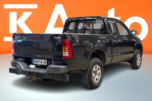 Toyota Hilux vaihtoauto