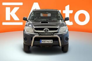 Toyota Hilux vaihtoauto