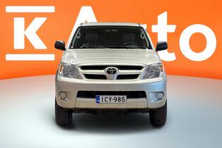 Toyota Hilux vaihtoauto